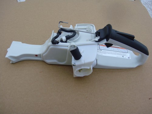 Tankgehäuse STIHL MS261 MS271 MS291 ORIGINAL