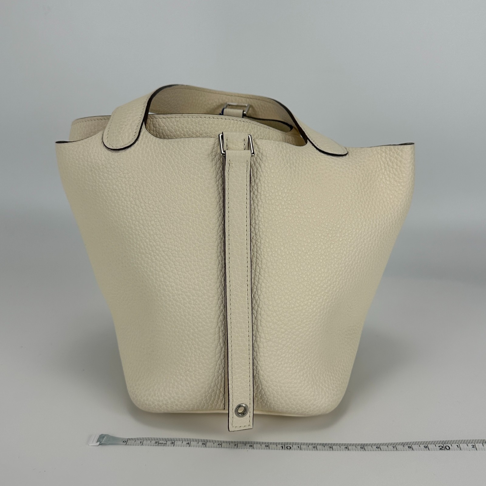 HERMES Picotin Lock PM18 bucket Handbag Clemence leather Beige Palladium Z Stamp