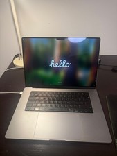 Apple MacBook Pro 16 Zoll (1TB SSD, M1 Pro, 16GB) Laptop - Space Grau