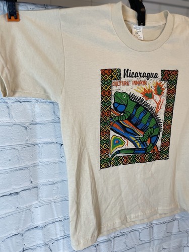 Hawaiian Tropical Iguana Bearded Dragon TAN T Shirt Nicaragua Kids Size 16 NWOT - Picture 7 of 15