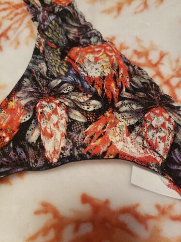 H&M Lace Thong Underwear, NWT Size Small - Picture 2 of 4