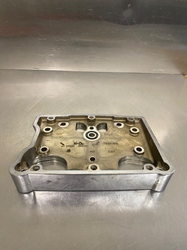 2007 Harley Davidson E/G U/C FLHTCU Chrome Rocker Lower Housing - Picture 7 of 8