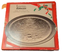 LES VERRERIES DE SAINT GOBAIN Duralex 13”Christmas Tree Platter #3530 France VTG