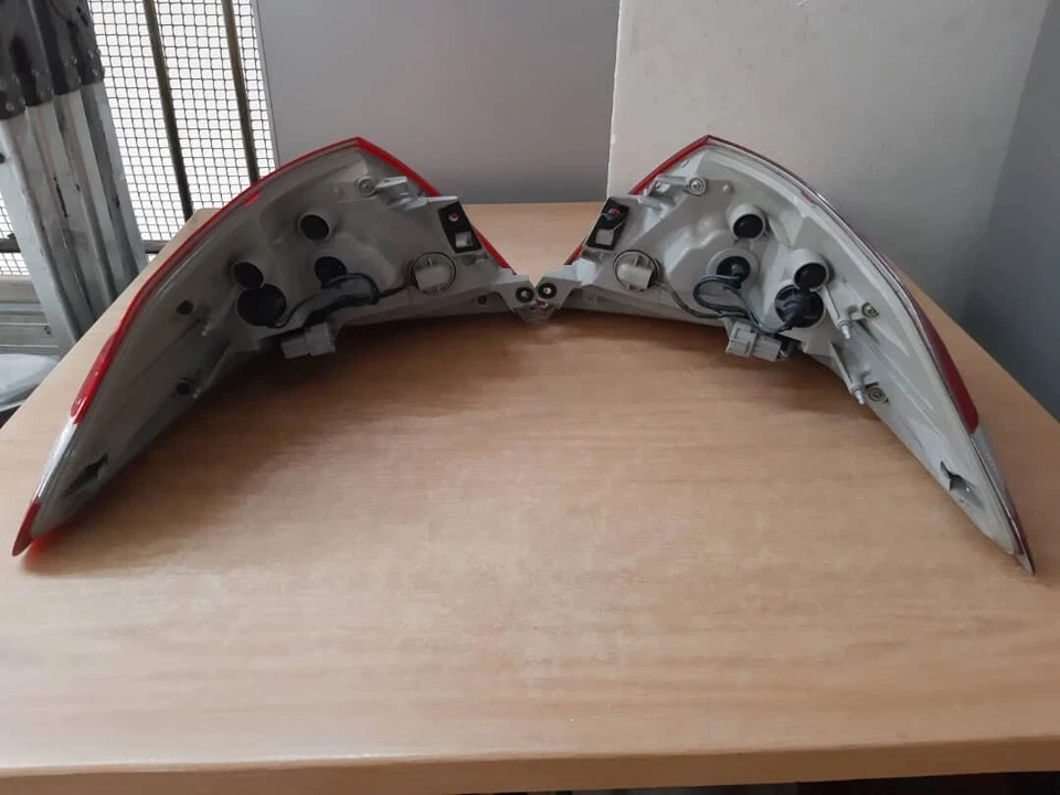 NISSAN TEANA J32L 2009 - 2013 YEAR REAR TAIL LAMP / TAIL LIGHT / BELAKANG LAMPU - Image 4 of 4