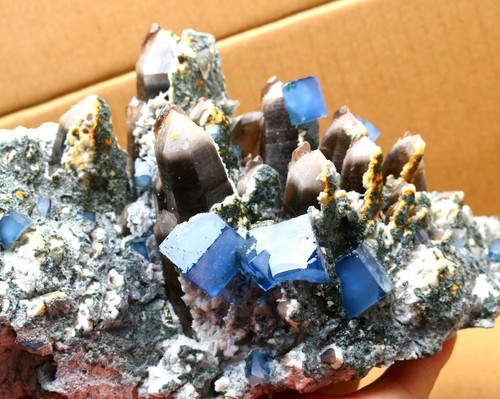 1893.4g Natural Blue phantom Cubic fluorite crystal mineral specimen/yaogangxian - Picture 11 of 12