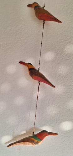Antikes handgefertigtes Vogelmobil aus Holz - Bild 11 von 12