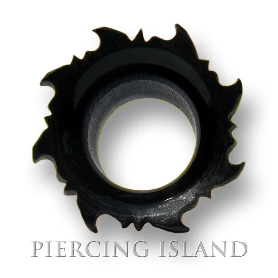 6mm - 26mm Black HORN Tribal Design Flesh Tunnel Plug Ohr Piercing 198 - Bild 1 von 1