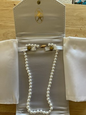 Excellent Pearl Necklace, 18  57 Pearls Matched  Retail $1800 Will Sell For $900