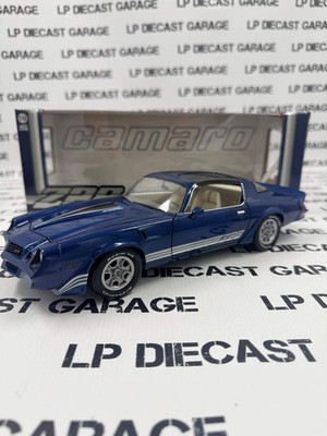 GREENLIGHT 1980 Chevrolet Camaro Z28 Dark Blue T-Tops 1:18 Diecast