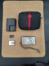 Sony CyberShot DSC-S950 10.1 MP 2.7" LCD w/Case, Battery Charger SD Card WORKS