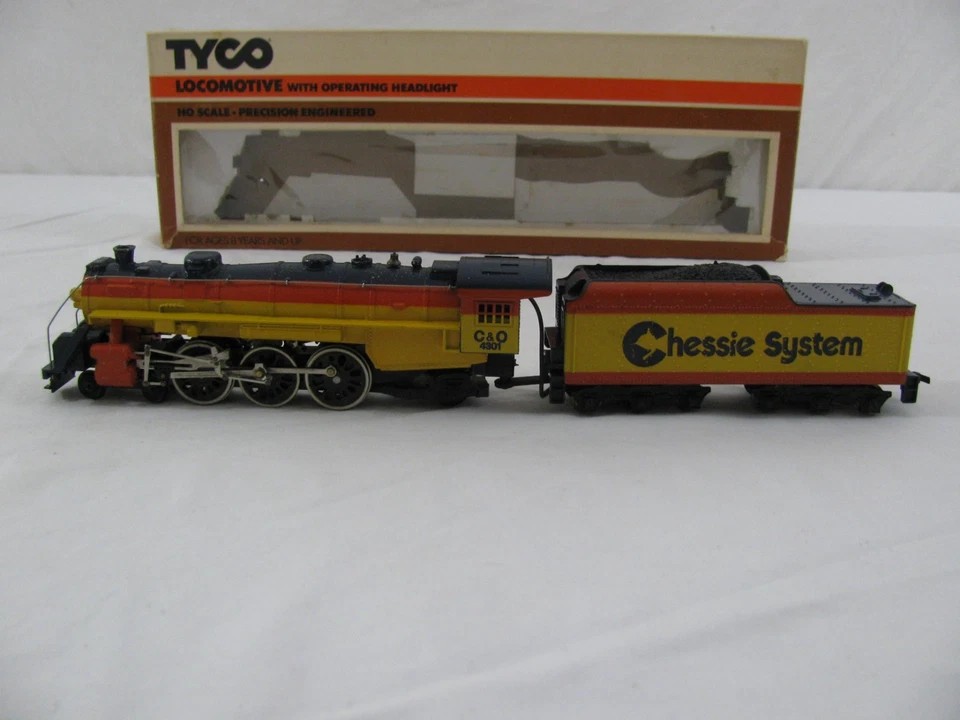 Mantua Tyco HO C&O 4301 Chessie System 4-6-2 Steam Locomotive #212 VG Read! - Image 2 of 4