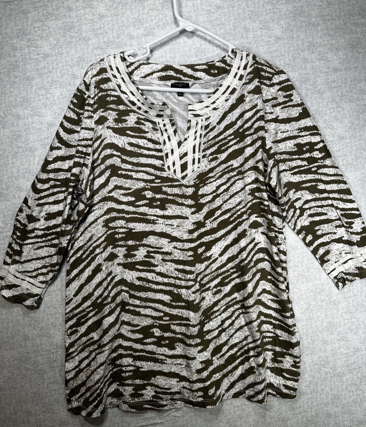 Talbots Plus Olive Green Top Split Neck Tunic 3/4… - image 1