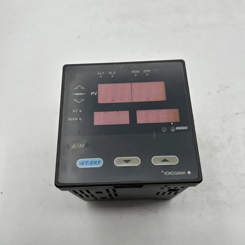 Yokogawa Temperature Controller UT37 See Pics