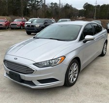 2017 Ford Fusion SE Sedan 4D
