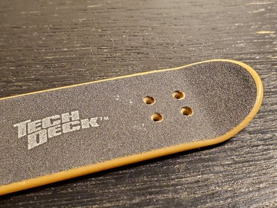 Handboard Tech Deck World Industries Flame Boy Vintage - Planche à Doigts Avec Roues - Occasion