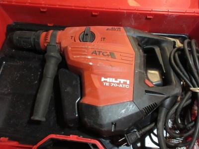Hilti Rotary Hammer TE 70 ATC/AVR Combihammer Demolition Drill in case