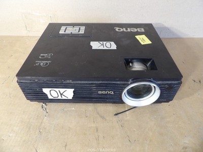 BENQ MP620 Projector Beamer DLP XGA 2200 LUMENS DVI - OK / EXCL REMOTE 