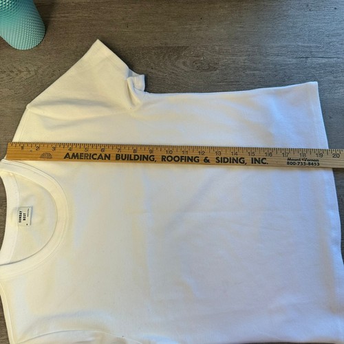 Camiseta Aritzia Sunday BestHug Little Acanalada Blanca Med - Imagen 8 de 9