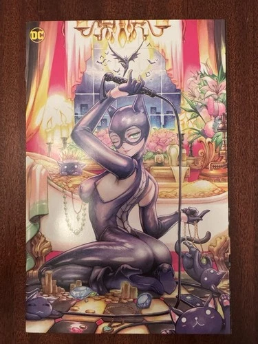 Catwoman #58 2023 Rachta Lin Exclusive Virgin Variant