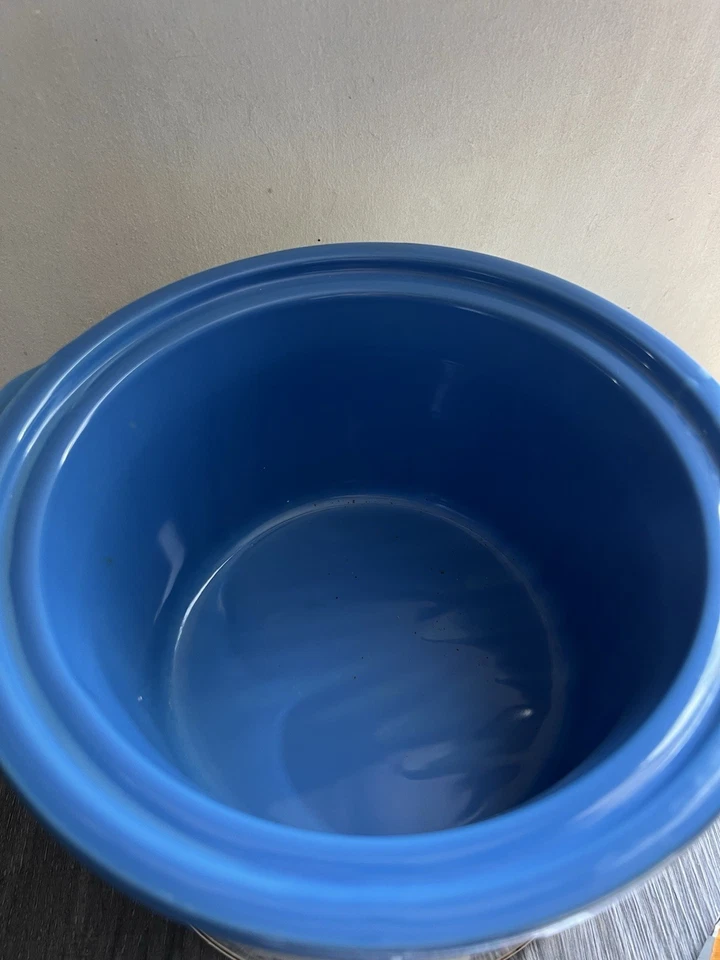 Vintage Rival Slow Cooker Crock Pot Blue Flowers model 3120 3.5 Qt Stoneware - Image 4 of 4