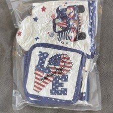 Play Kitchen 6 Pc Kitchen Towel Pot Holder  Oven Mitts Patriotic July 4th READ