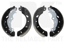NK Bremsbackensatz 2725819 für JK B460 FORD FOCUS MAX 228,6mm Van 3 Turnier PUMA