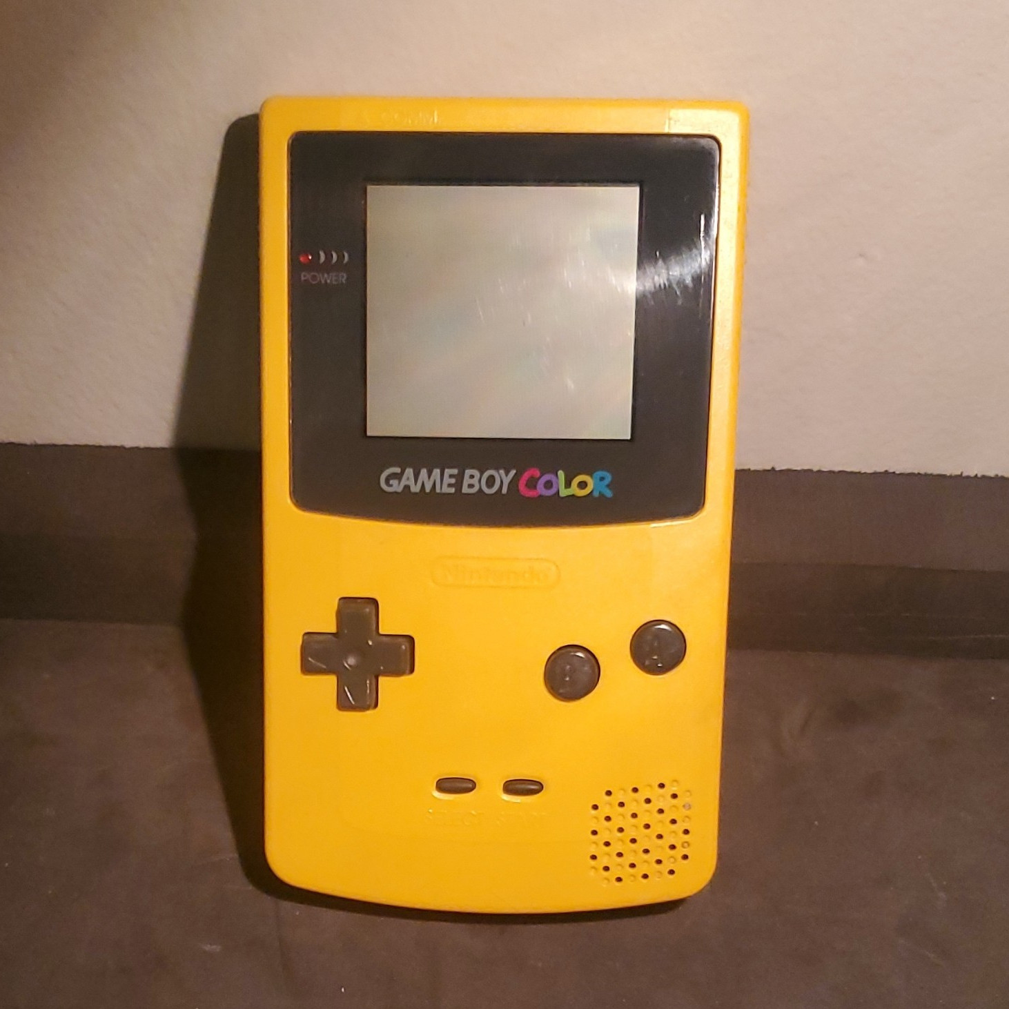 Nintendo Game Boy Color - Dandelion Yellow (CGB-001) Handheld System - TESTED