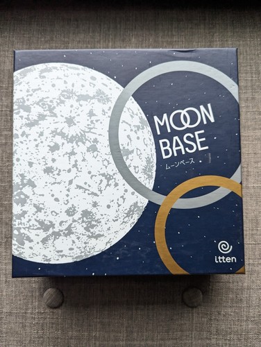 Moon Base - Board Game - itten games - Picture 1 of 3