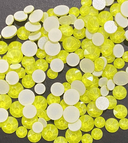 ELECTRIC YELLOW IHC Austria Neon Crystal Strass 12ss 16ss 20ss 30ss 40ss - Bild 1 von 6