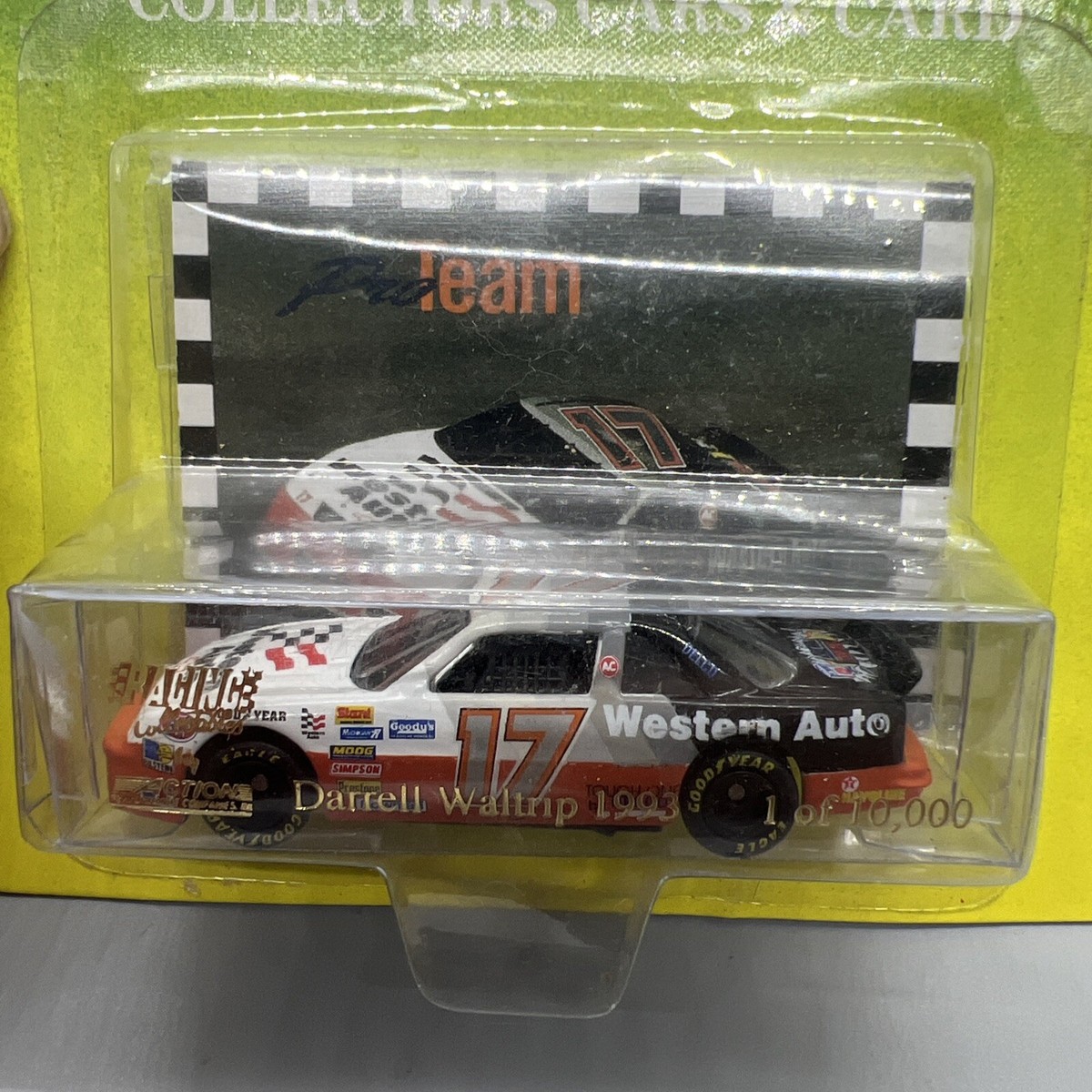 Darrell Waltrip #17 Western Auto 1993 Action Delco Remy 1/64