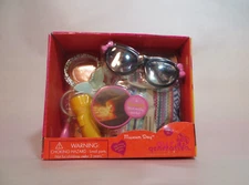 Our Generation 18" Doll Accessories "Museum Day," Set