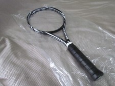 Dunlop Biomimetic 600 Carbon Grip Size 4 5/8" 5 Black/White Tennis Racquet