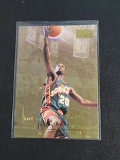 1996-97 Skybox Premium Gary Payton #110 HOF