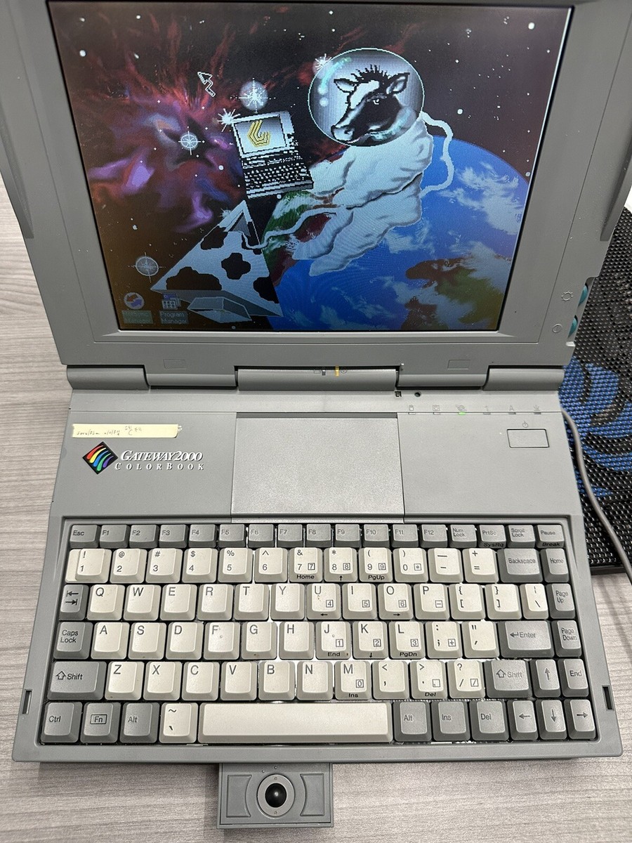RARE VINTAGE Mint! Gateway 2000 Colorbook Laptop 1994 Full Setup
