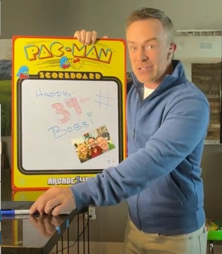 PAC-MAN Blechanzeigetafel mit trocken abwischbarem Kit ARCADE1up Whiteboard Montagesatz - Bild 2 von 2