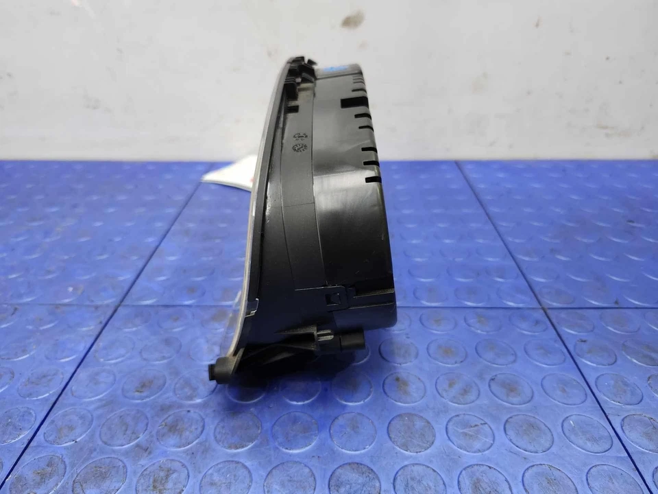 2013 Volkswagen Jetta гибридный седан приборной панели спидометр 169K OEM - Изображение 2 из 4