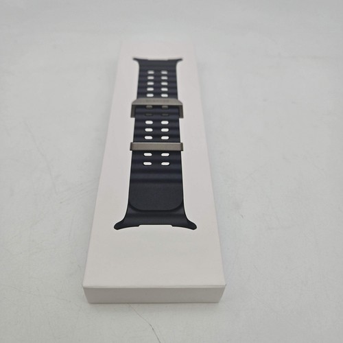 Unlocked Samsung Galaxy Watch Ultra Titanium Smartwatch SM-L705U - Photo 10 sur 12