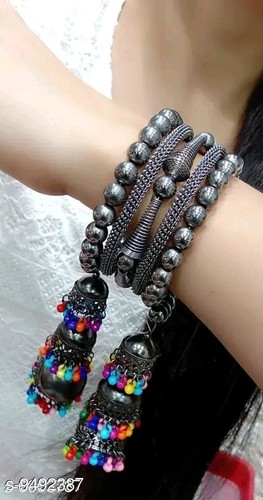 Pulsera ajustable Ghungroo de plata oxidada negra con múltiples cuentas - Imagen 3 de 3