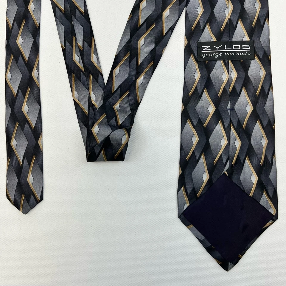 Gravata masculina Zylos George Machado cinza dourada geométrica 100% seda amarrada clássica - Imagem 4 de 4