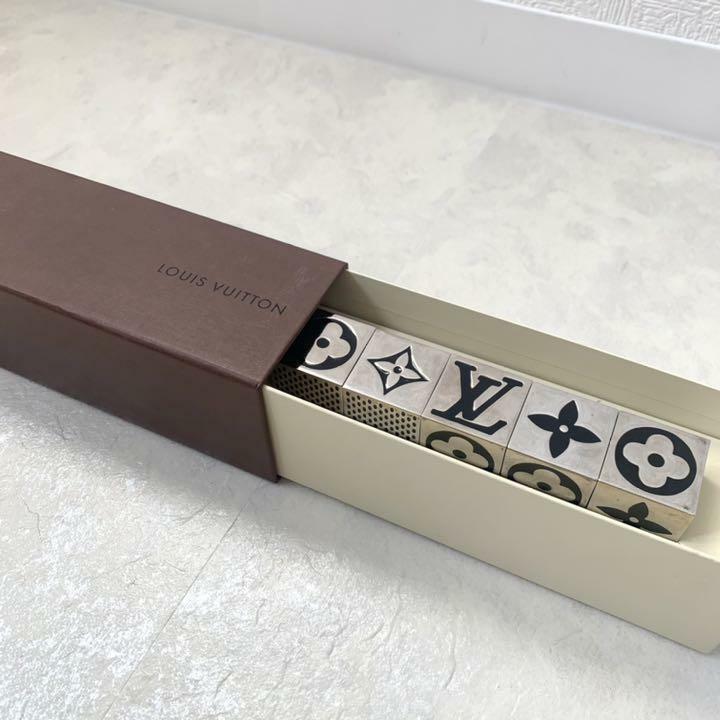 LOUIS VUITTON Vintage Cube Game Monogram Silver Novelty