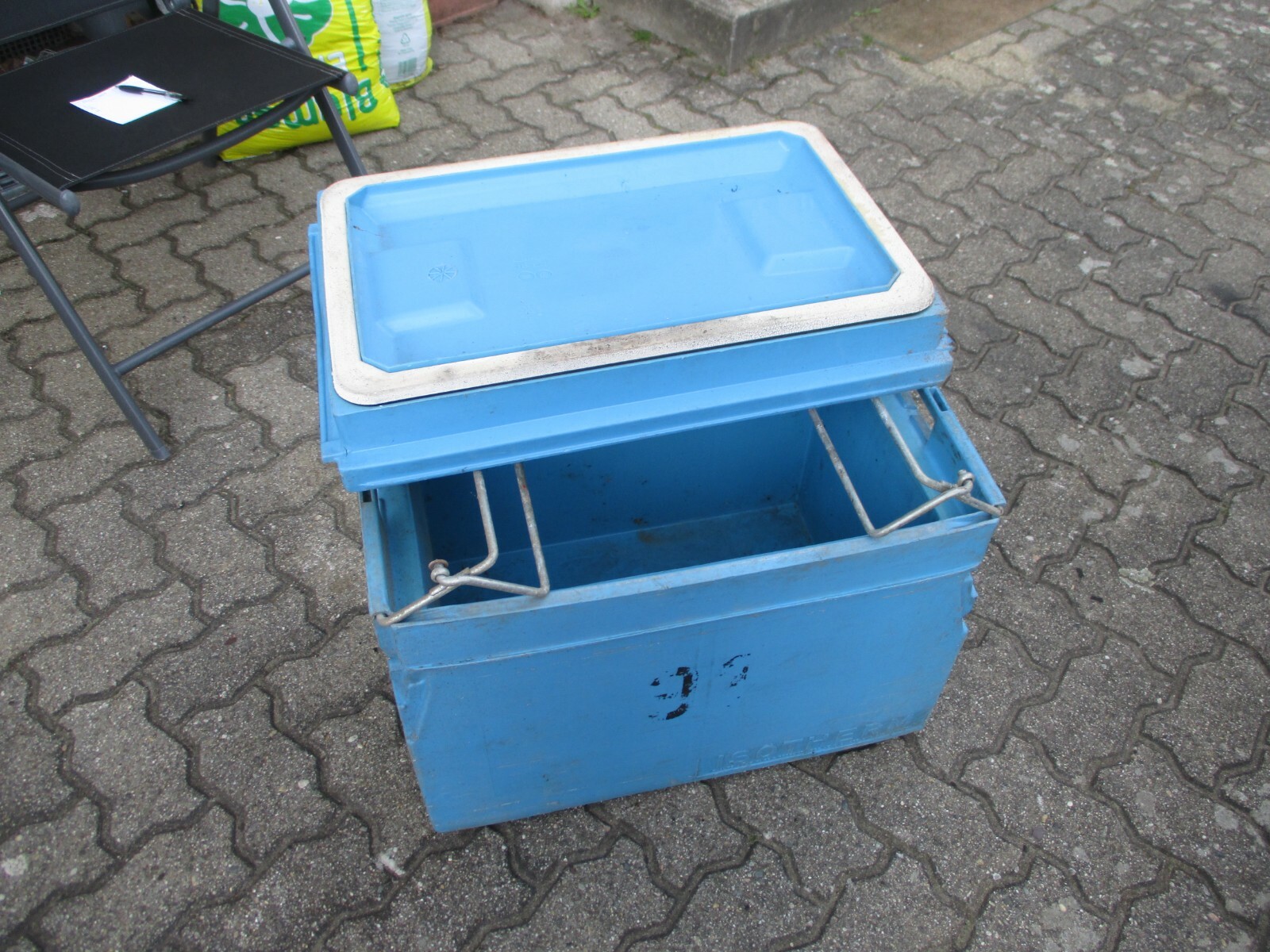 Bild 1 von 4