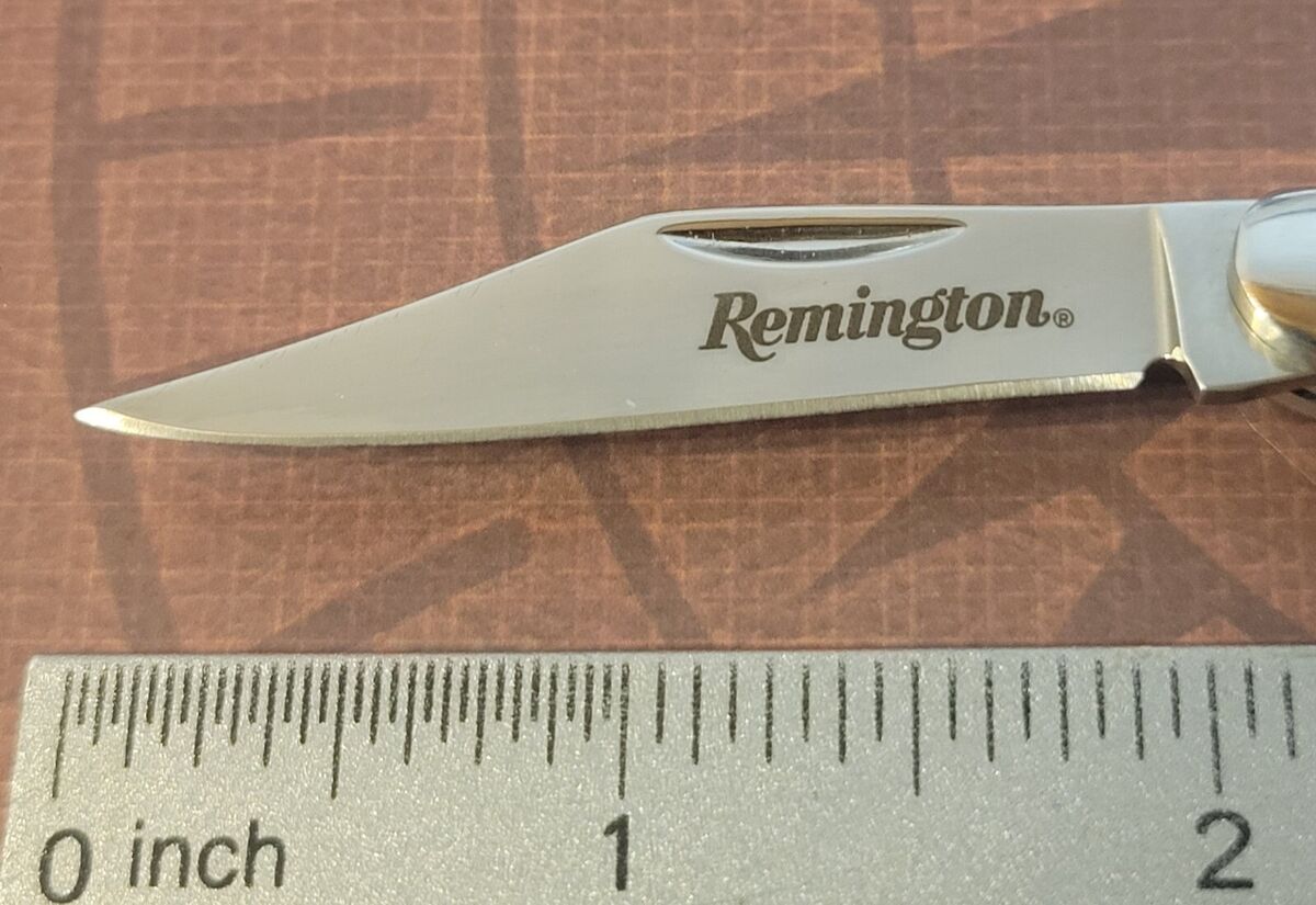 Remington Knife Two Blade Peanut Green & Black Micarta Remington Knife Two Blade Peanut Green & Black Micarta