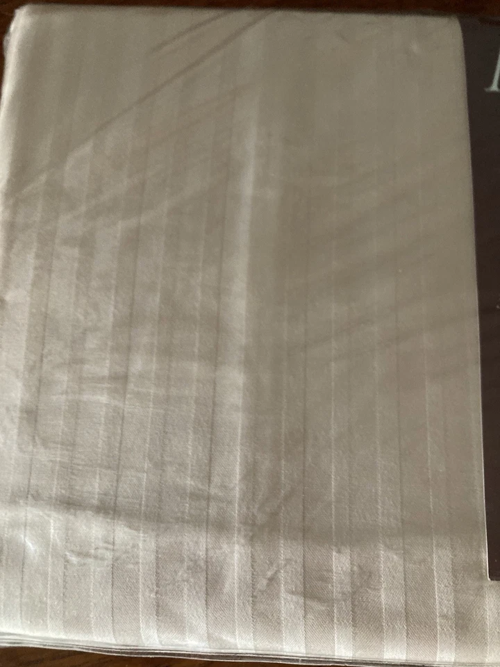 King Flat Sheet Single 300 Thread Egyptian Cotton Peach ATELIER Martex New - Image 3 of 4