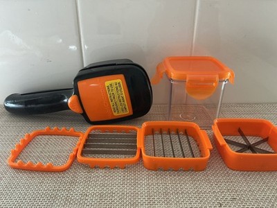 NutriChopper Compact Portable Handheld Kitchen Slicer w/Storage Container Used