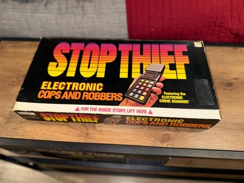 VINTAGE 1979 Stop Thief Board Game by Parker Brothers Scanner Works COMPLETE