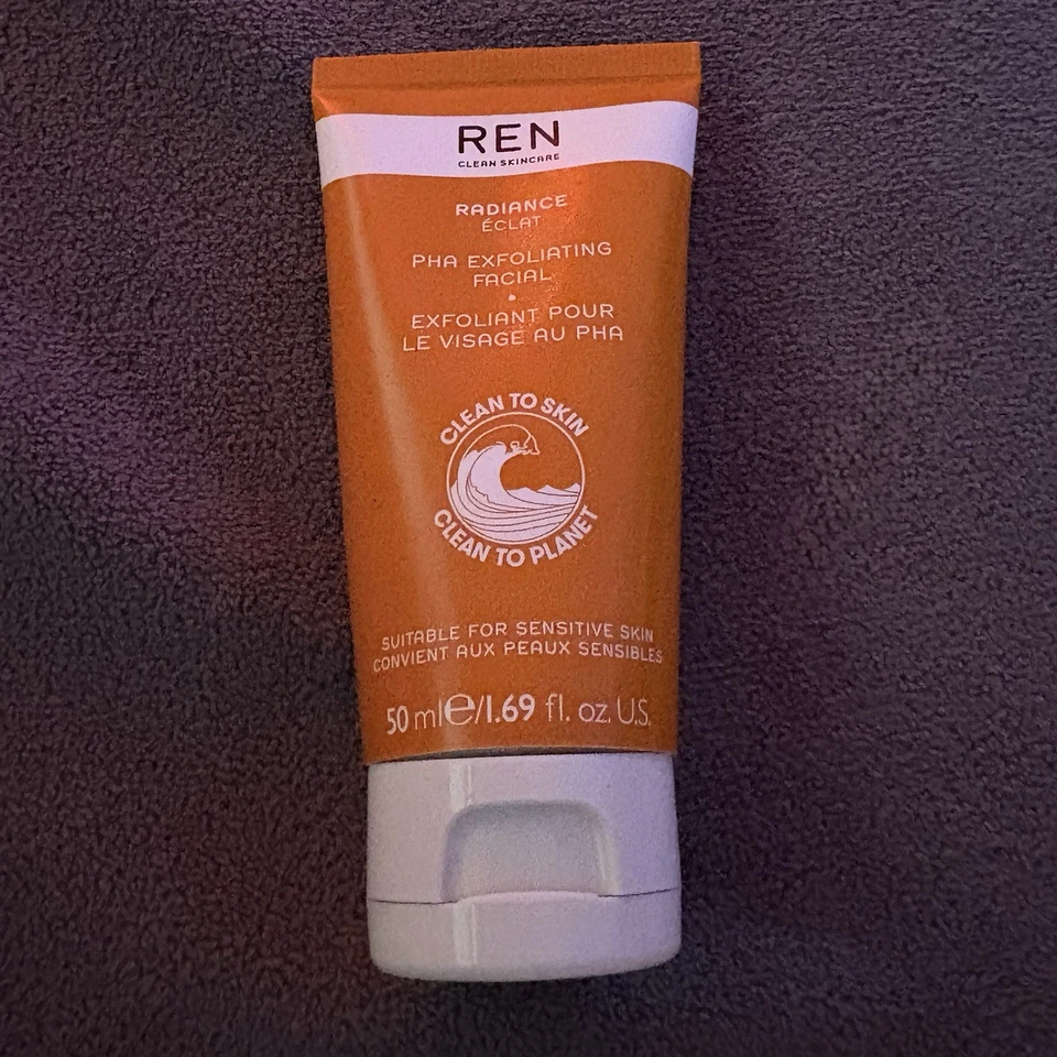 REN Clean Skincare Radiance PHA Exfoliating Facial 1.69 oz / 50 ml NEW Full-size - Image 3 of 4