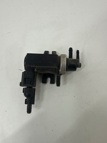 Audi A6 S6 C5 4B 2000 Diesel 81kW Turbolader Druckwandler Magnetventil 1J0906627