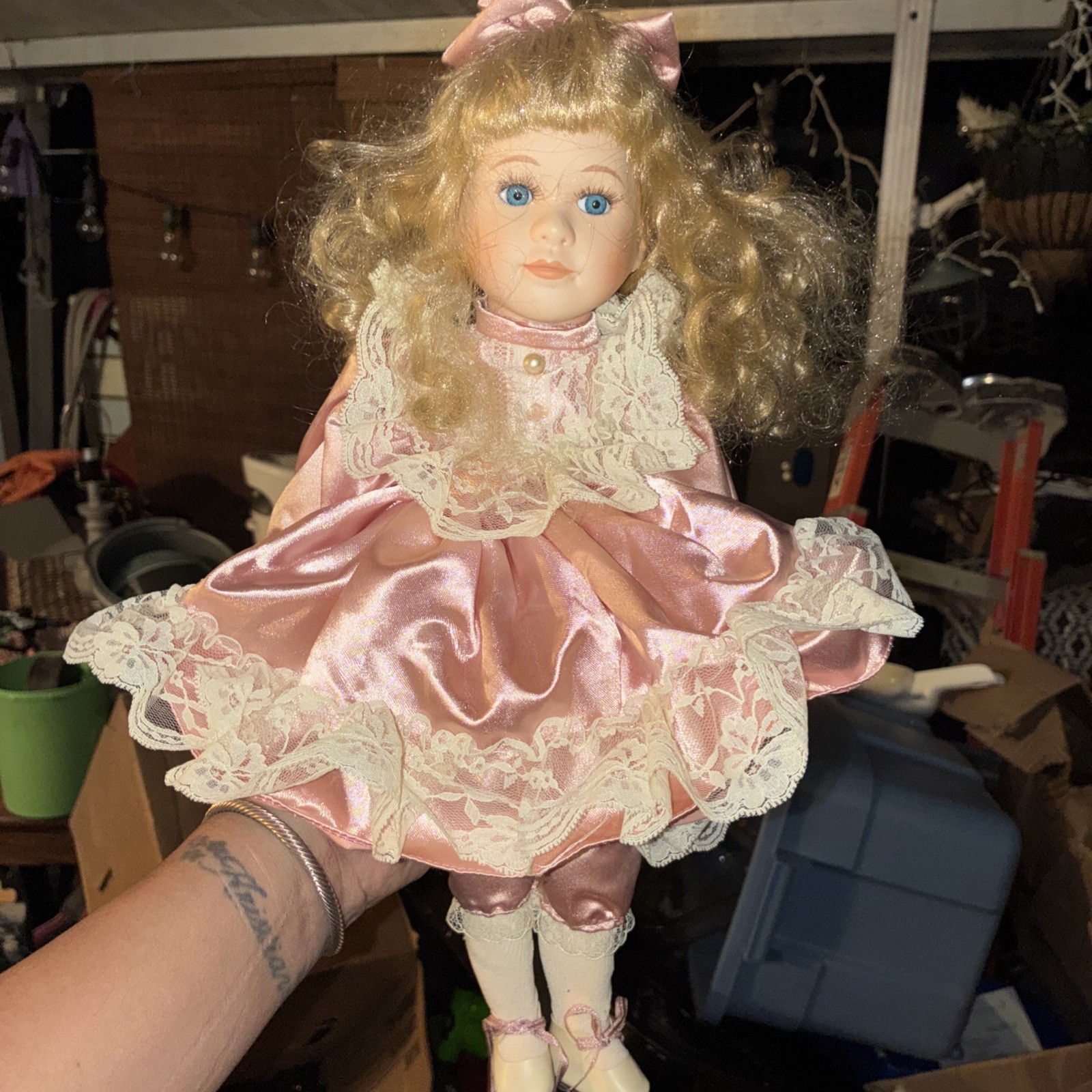 Vintage Seymour Mann Blonde CurlyHairBlue Eye Bisque Porcelain Connoisseur Doll