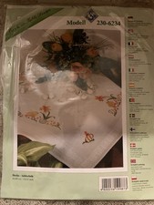 Vervaco Stickpackung Tischdecke 80x80 cm – Oster Motiv – komplett neu