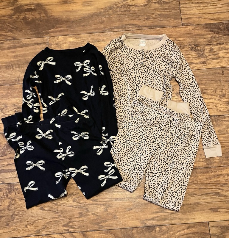 4-piece Girls Carter’s Pajama Set, Sz 10, Leopard Print, Black With Bows